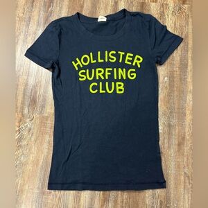 Hollister Y2K Navy Neon Graphic Letters Tshirt XS Preppy Cute Vintage Throwback